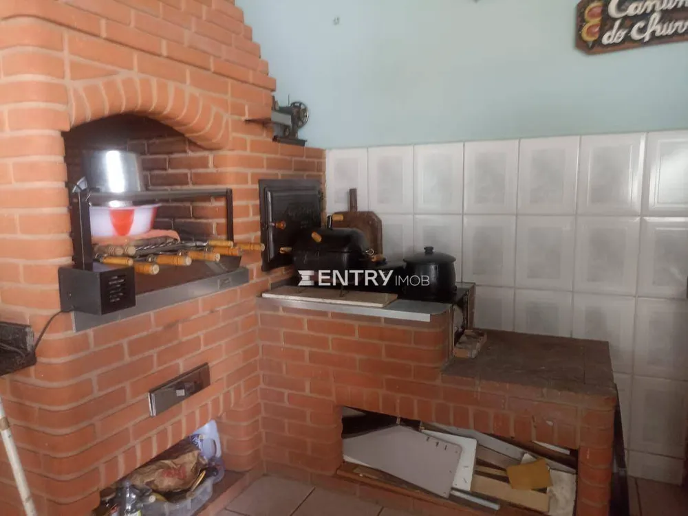 Casa, 3 quartos, 257 m² - Foto 2
