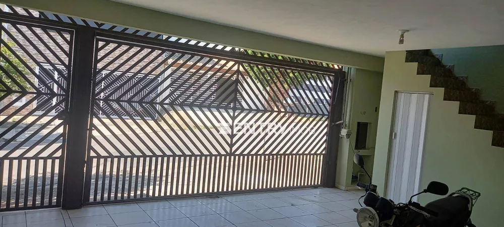 Casa, 3 quartos, 124 m² - Foto 1