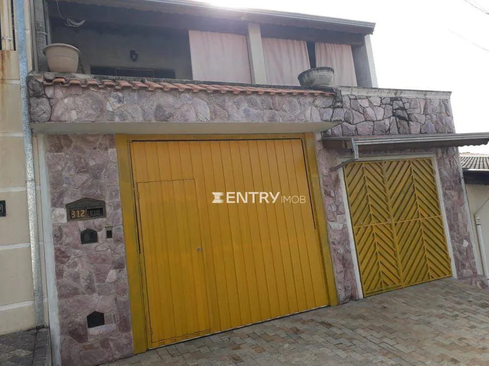 Casa, 2 quartos, 195 m² - Foto 1