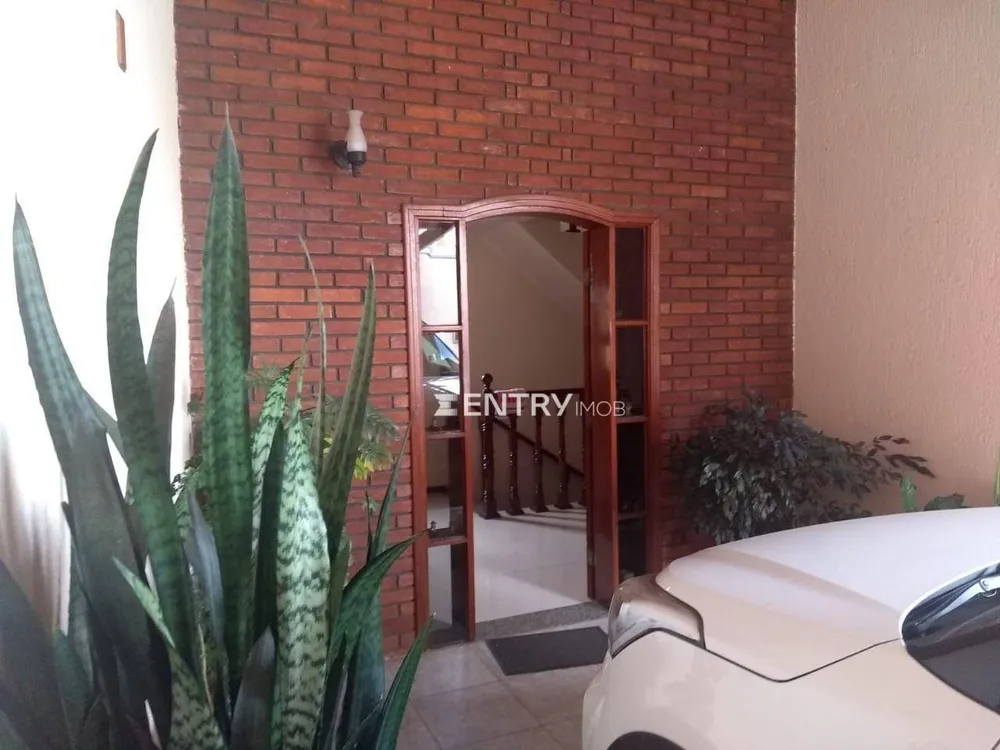 Casa, 3 quartos, 346 m² - Foto 2