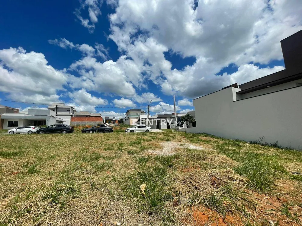Loteamento e Condomínio, 300 m² - Foto 1