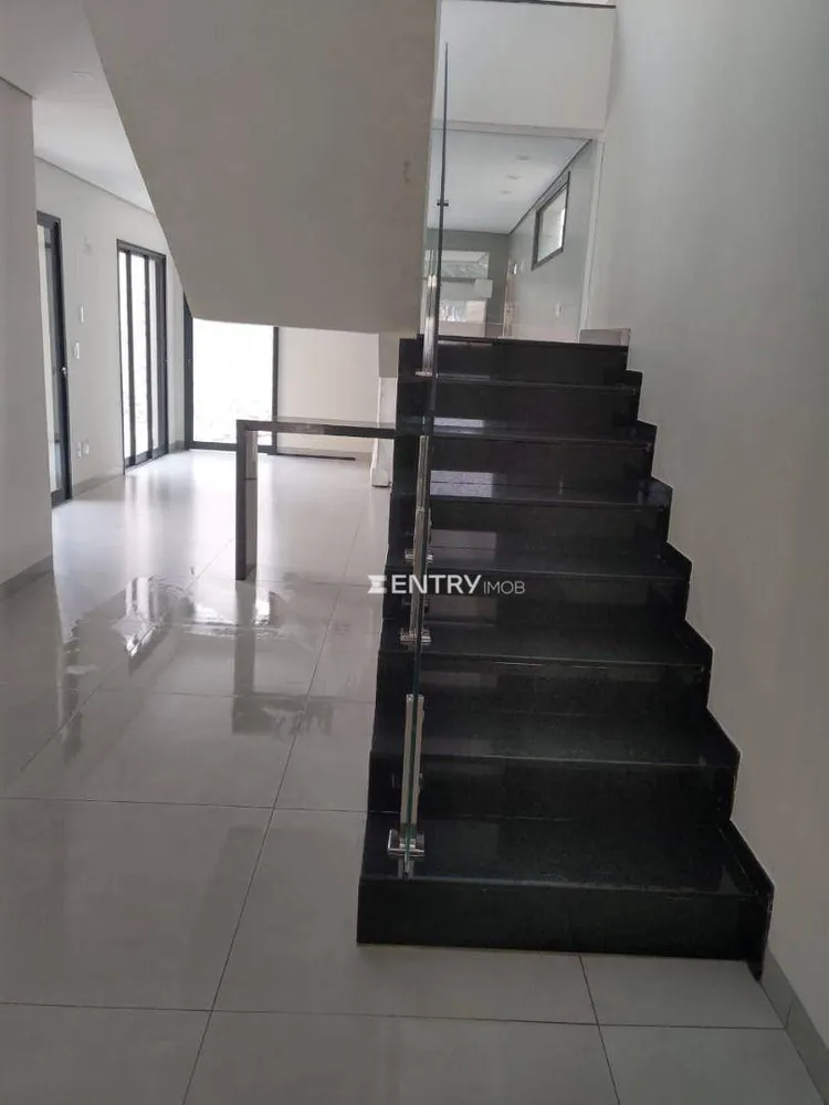 Casa, 4 quartos, 205 m² - Foto 3
