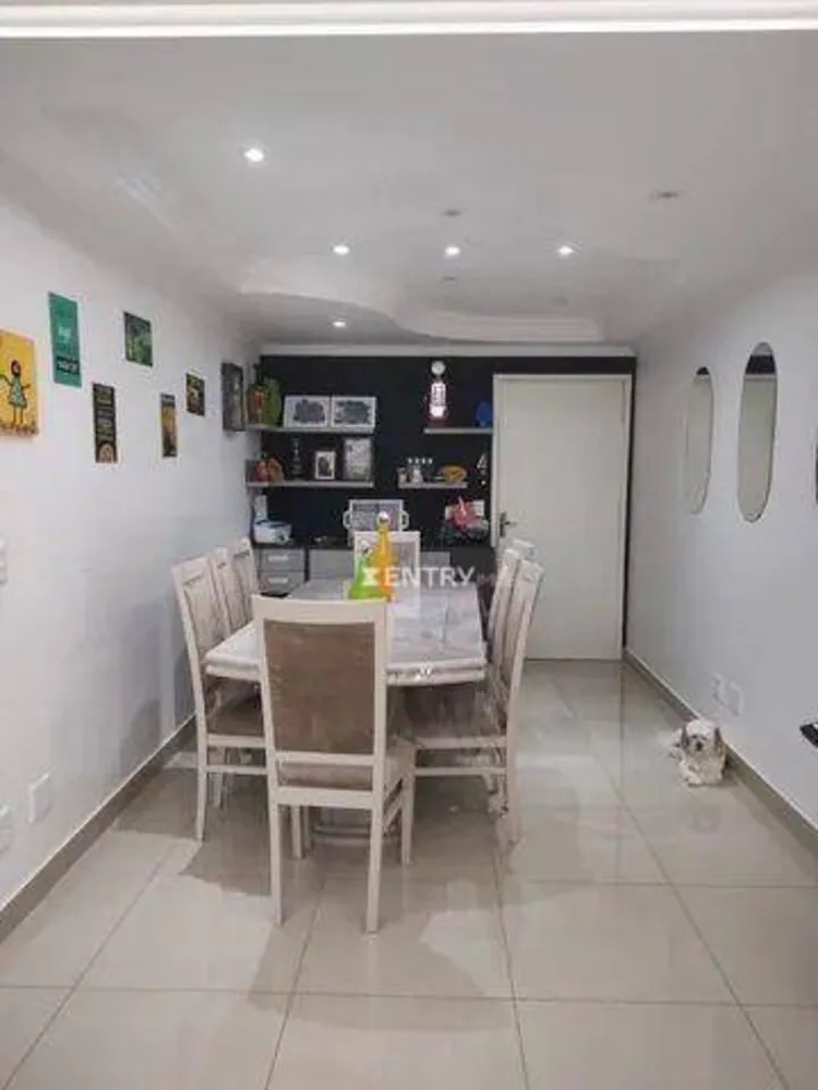 Apartamento, 3 quartos, 93 m² - Foto 2