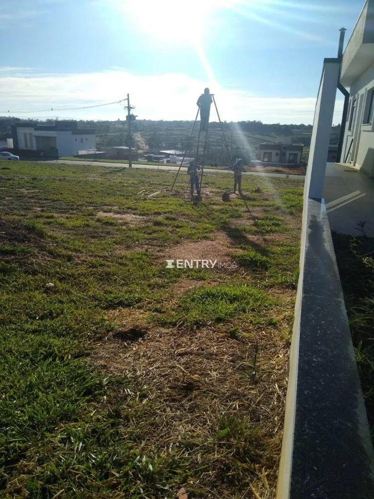 Loteamento e Condomínio, 300 m² - Foto 1