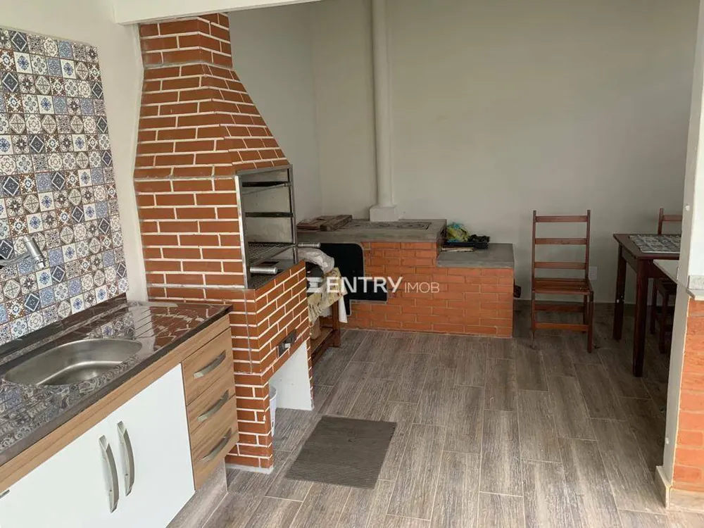 Casa, 3 quartos, 164 m² - Foto 2