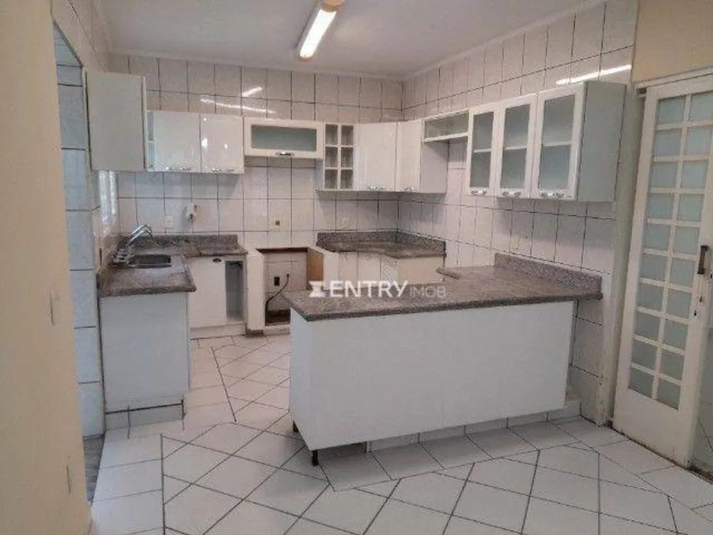 Casa, 3 quartos, 183 m² - Foto 2