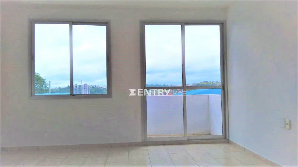 Apartamento, 3 quartos, 100 m² - Foto 2