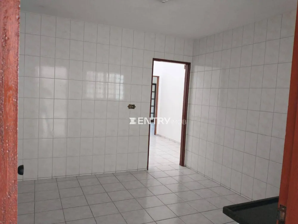 Casa, 2 quartos, 159 m² - Foto 2