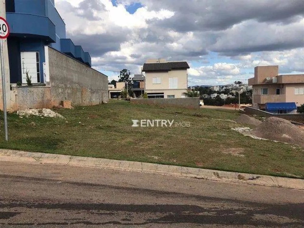 Loteamento e Condomínio, 407 m² - Foto 1