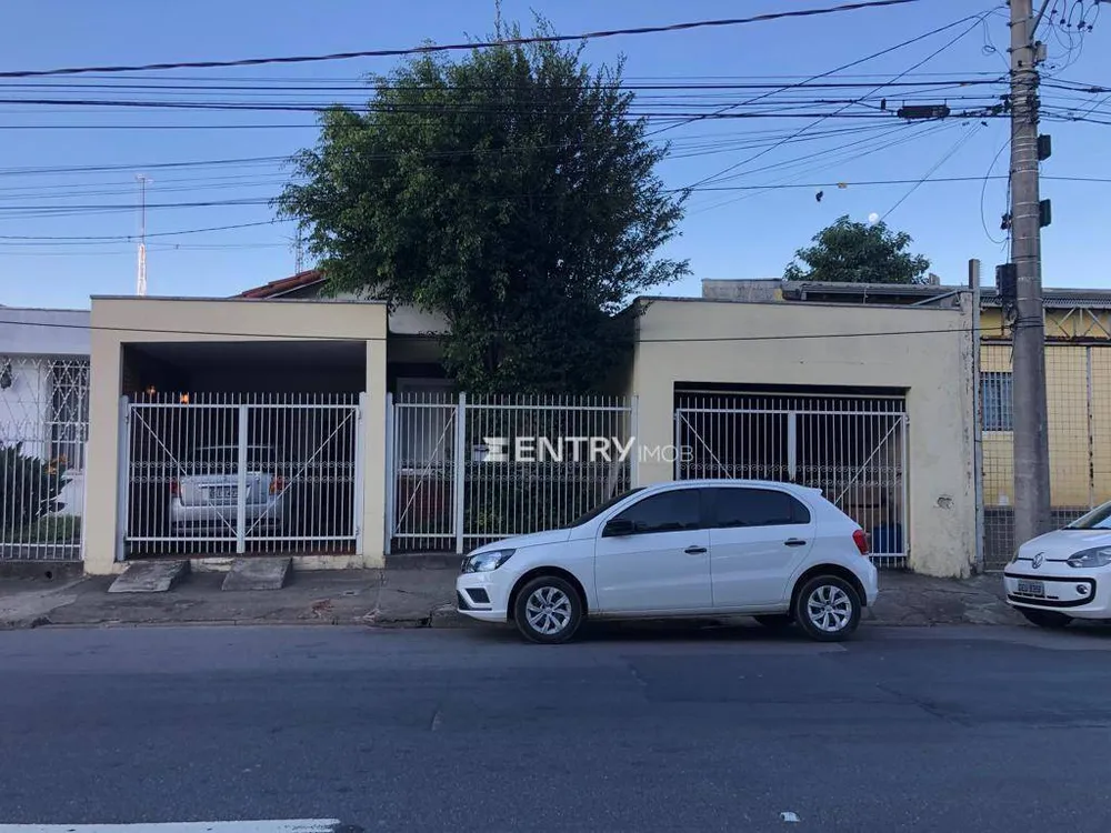 Casa, 3 quartos, 256 m² - Foto 2