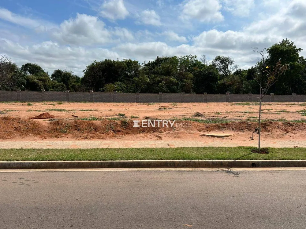 Loteamento e Condomínio, 300 m² - Foto 1