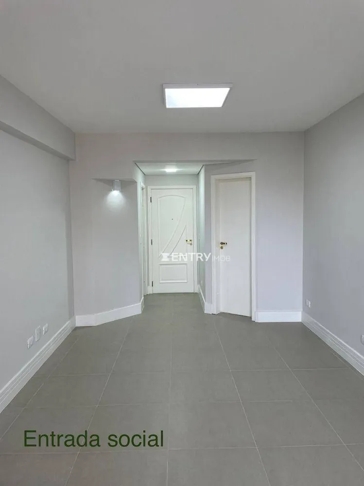Apartamento, 3 quartos, 123 m² - Foto 2