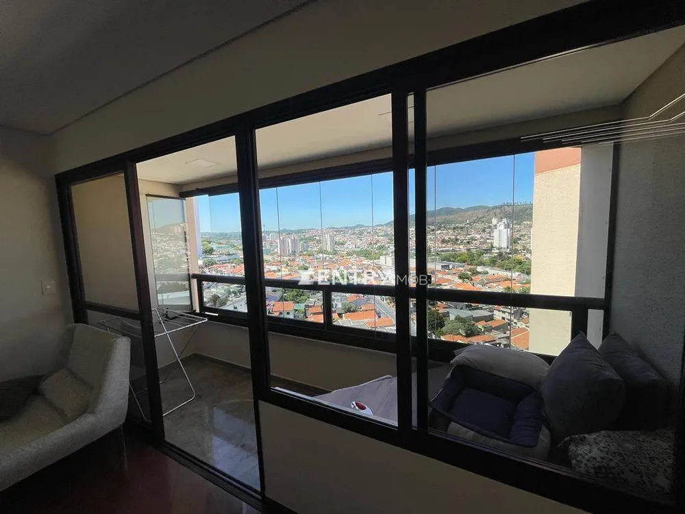 Apartamento, 3 quartos, 117 m² - Foto 2