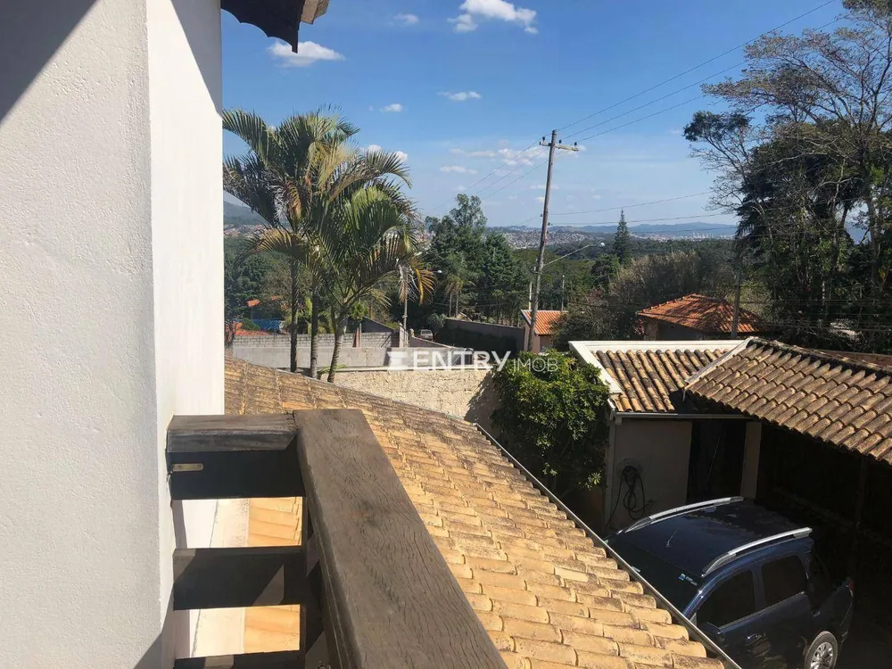 Chácara, 3 quartos, 1022 m² - Foto 4