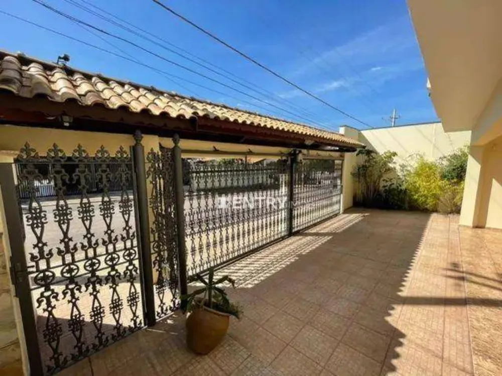 Casa, 3 quartos, 245 m² - Foto 3