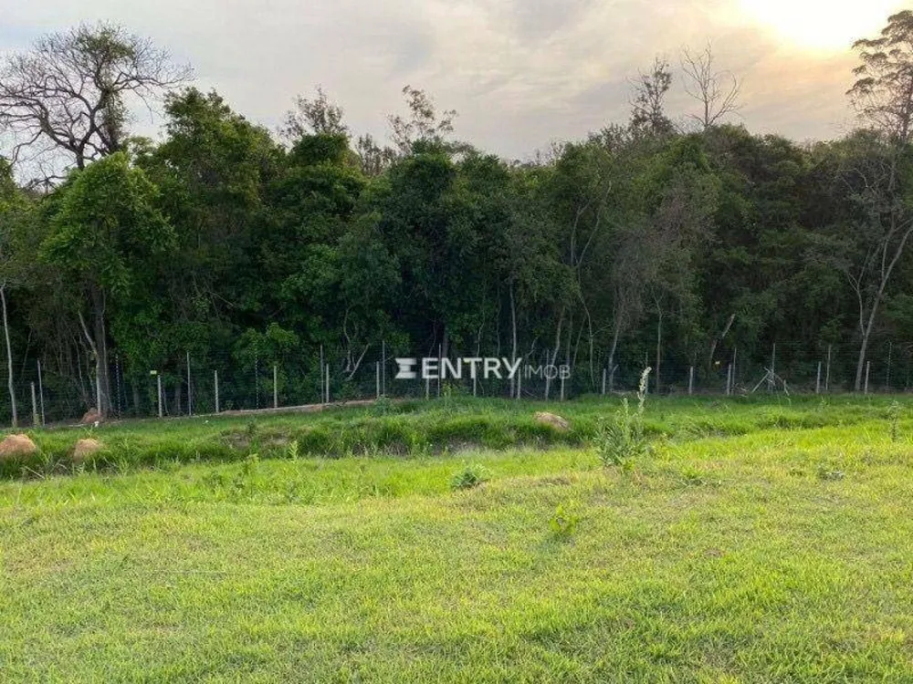 Loteamento e Condomínio, 833 m² - Foto 1
