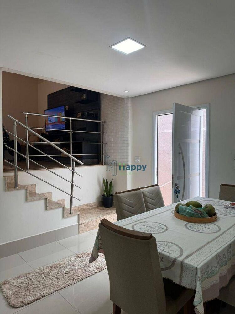 Casa à venda com 3 quartos, 243m² - Foto 4