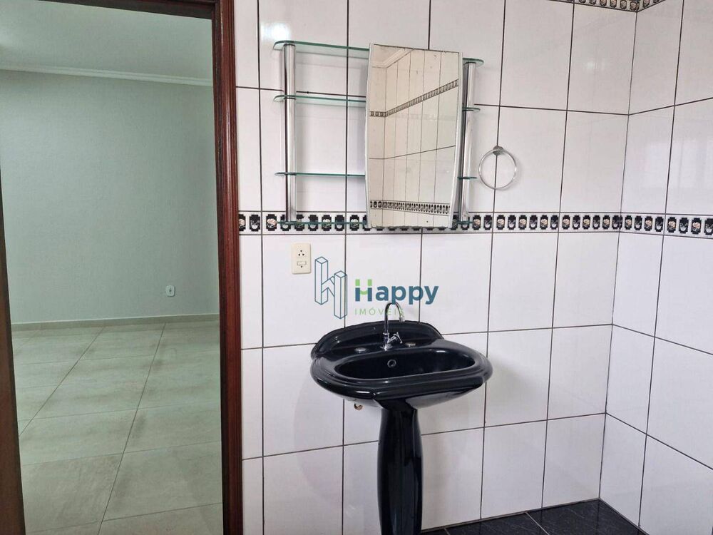 Casa à venda e aluguel com 4 quartos, 242m² - Foto 10