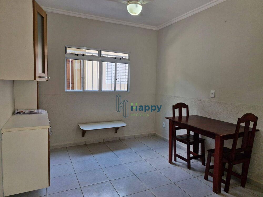 Casa à venda e aluguel com 4 quartos, 242m² - Foto 15