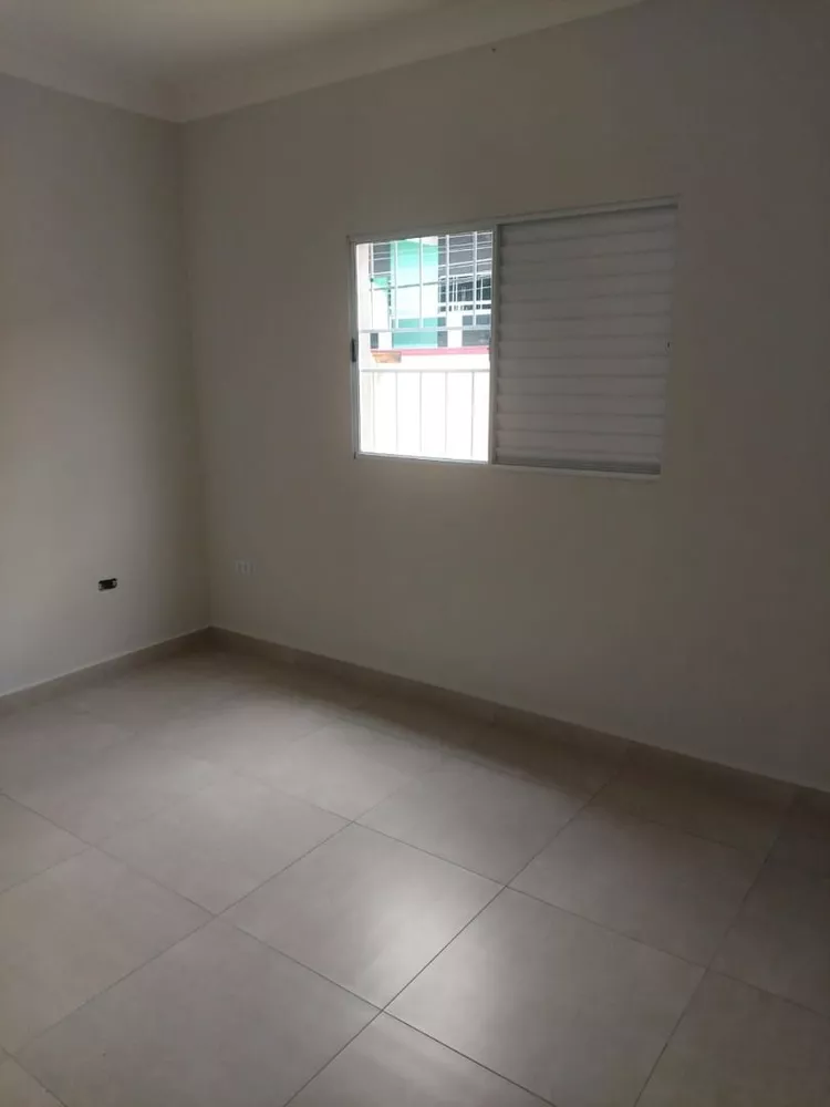 Casa à venda com 3 quartos, 99m² - Foto 8