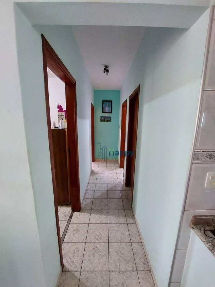 Casa à venda com 3 quartos, 140m² - Foto 2