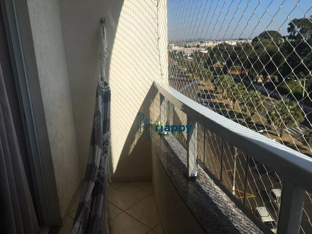 Apartamento à venda com 3 quartos, 94m² - Foto 2