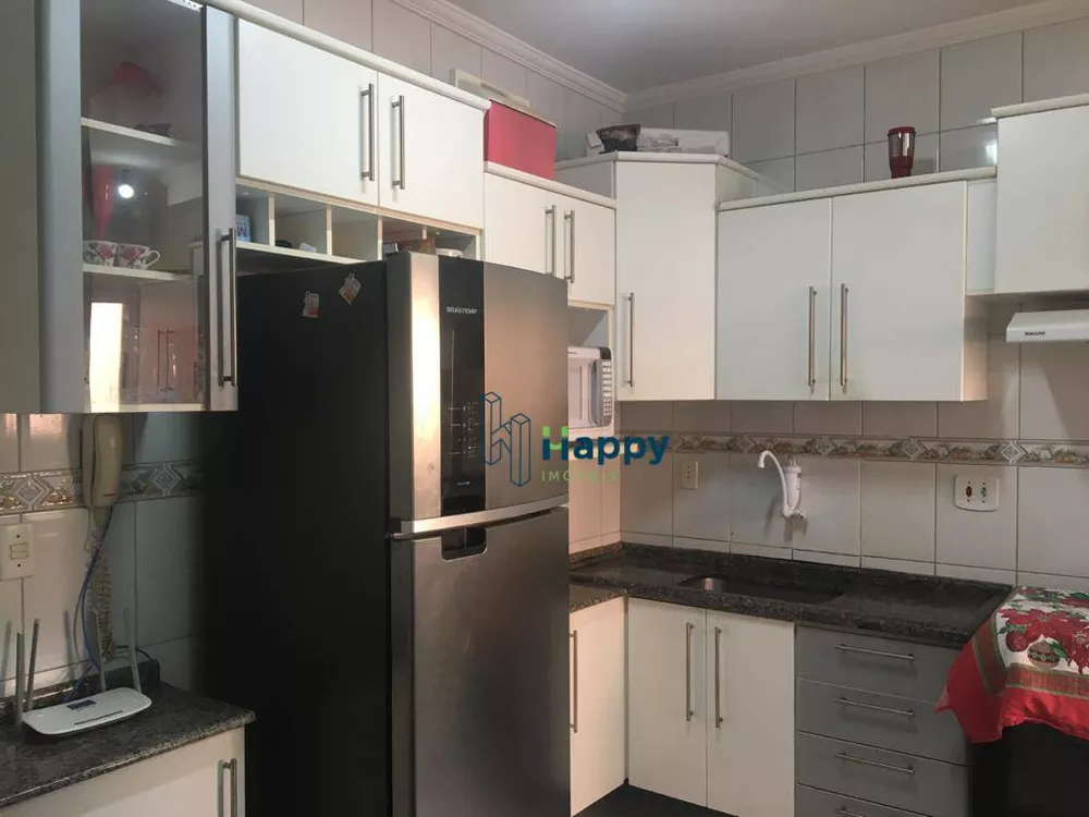 Apartamento à venda com 3 quartos, 94m² - Foto 1