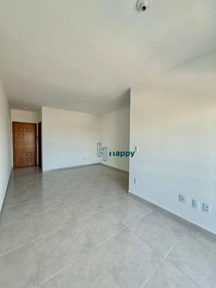 Apartamento, 3 quartos, 77 m² - Foto 2