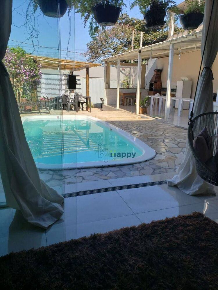 Casa, 2 quartos, 150 m² - Foto 2