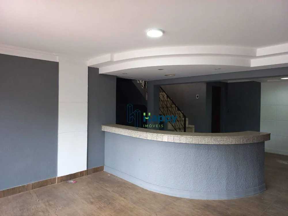 Casa, 3 quartos, 216 m² - Foto 1