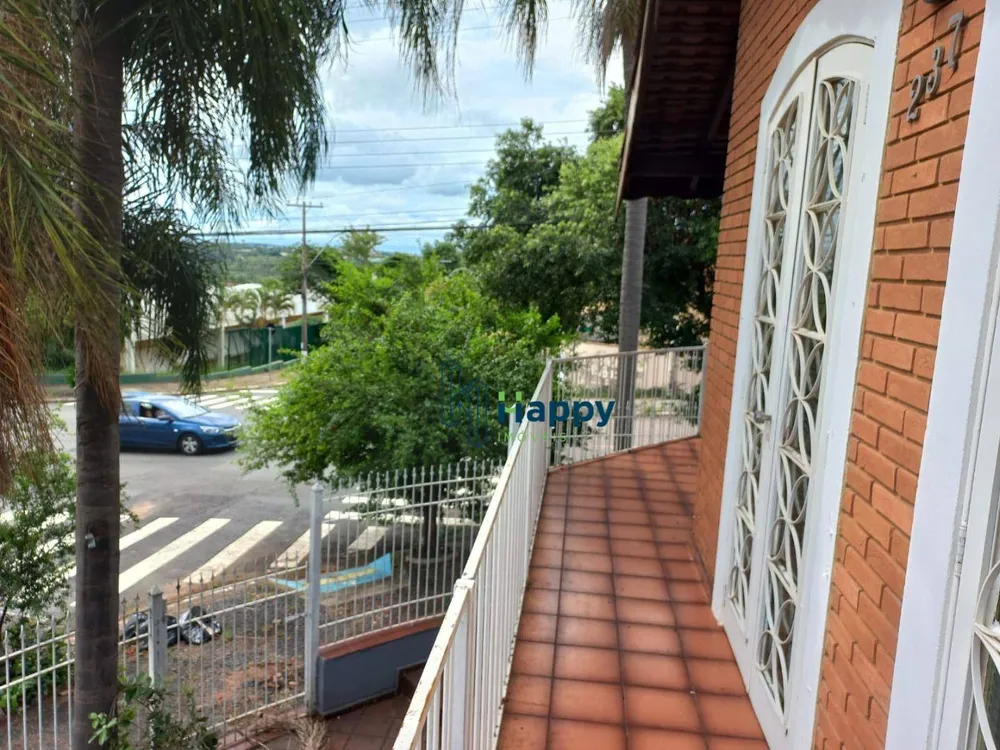Casa, 3 quartos, 216 m² - Foto 2