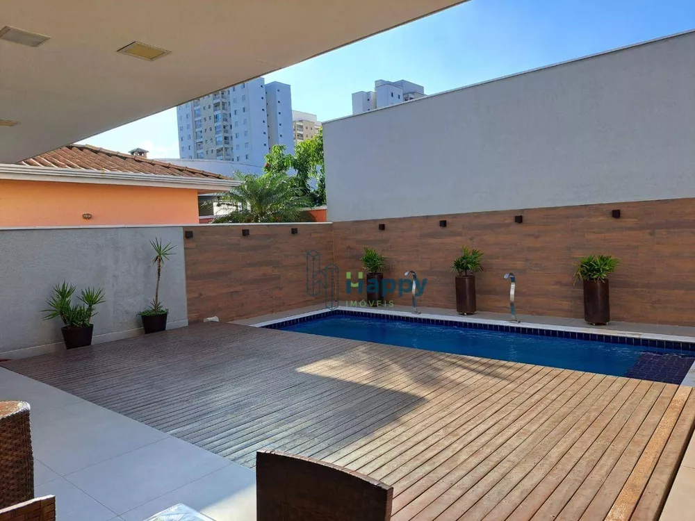 Casa de Condomínio à venda com 3 quartos, 351m² - Foto 4