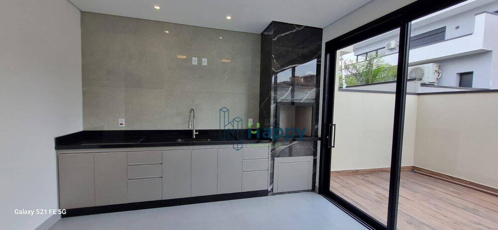 Casa de Condomínio à venda com 3 quartos, 200m² - Foto 3