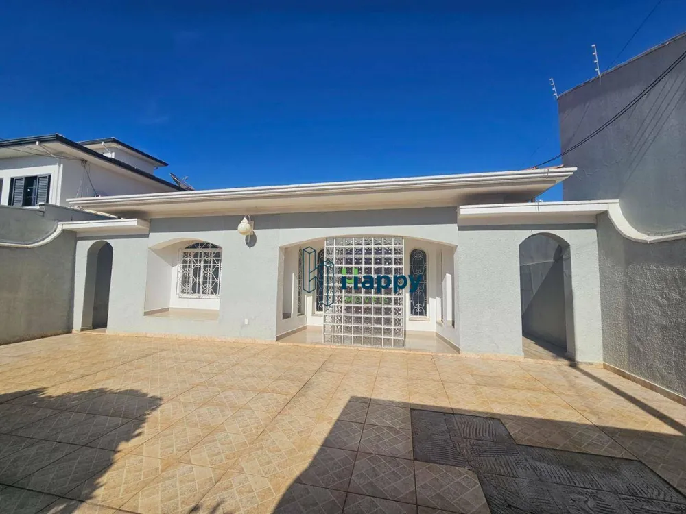 Casa, 3 quartos, 248 m² - Foto 2