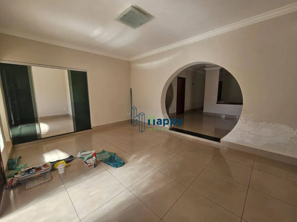 Casa, 3 quartos, 248 m² - Foto 4