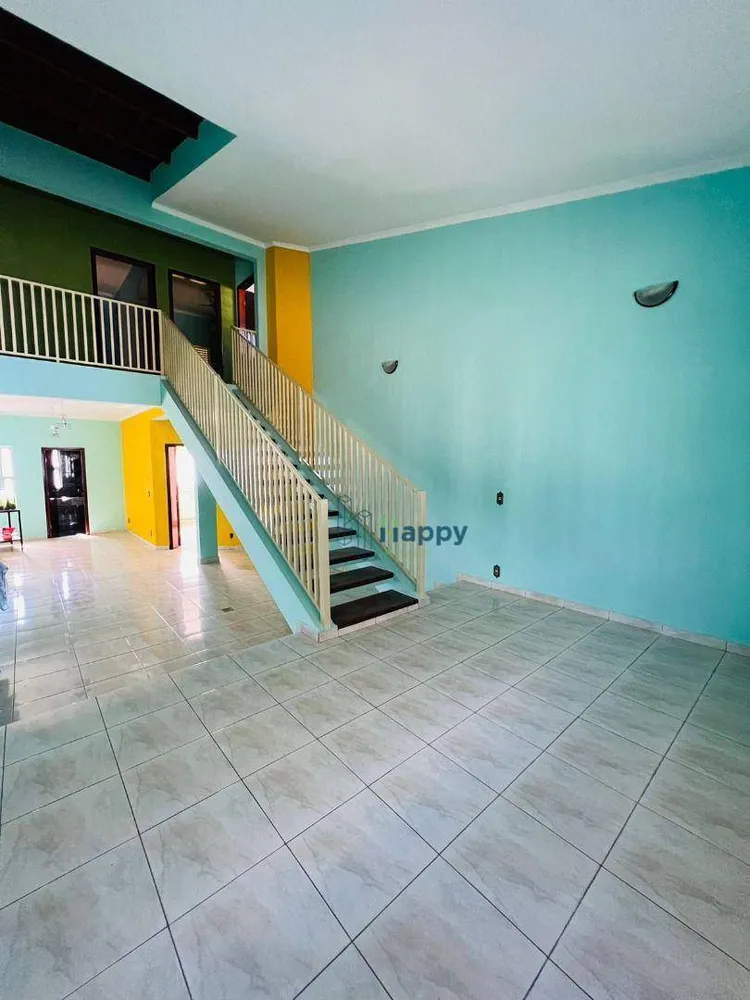 Casa, 4 quartos, 214 m² - Foto 3