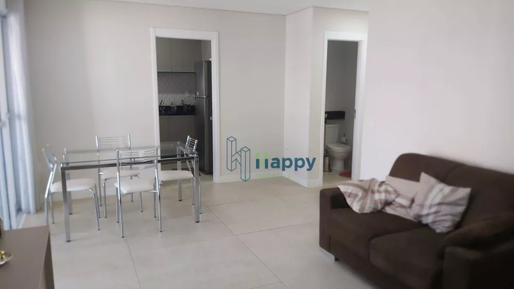 Apartamento à venda com 3 quartos, 111m² - Foto 4