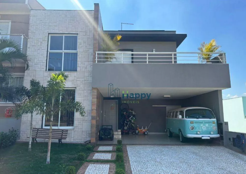 Casa de Condomínio à venda com 3 quartos, 210m² - Foto 1