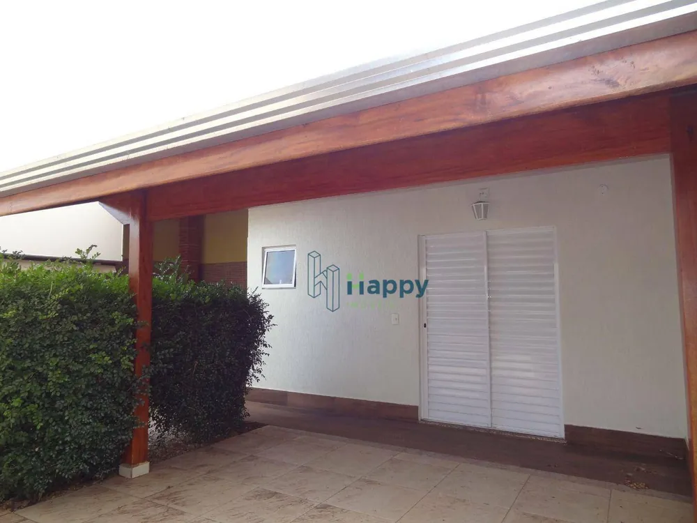 Casa, 3 quartos, 219 m² - Foto 2