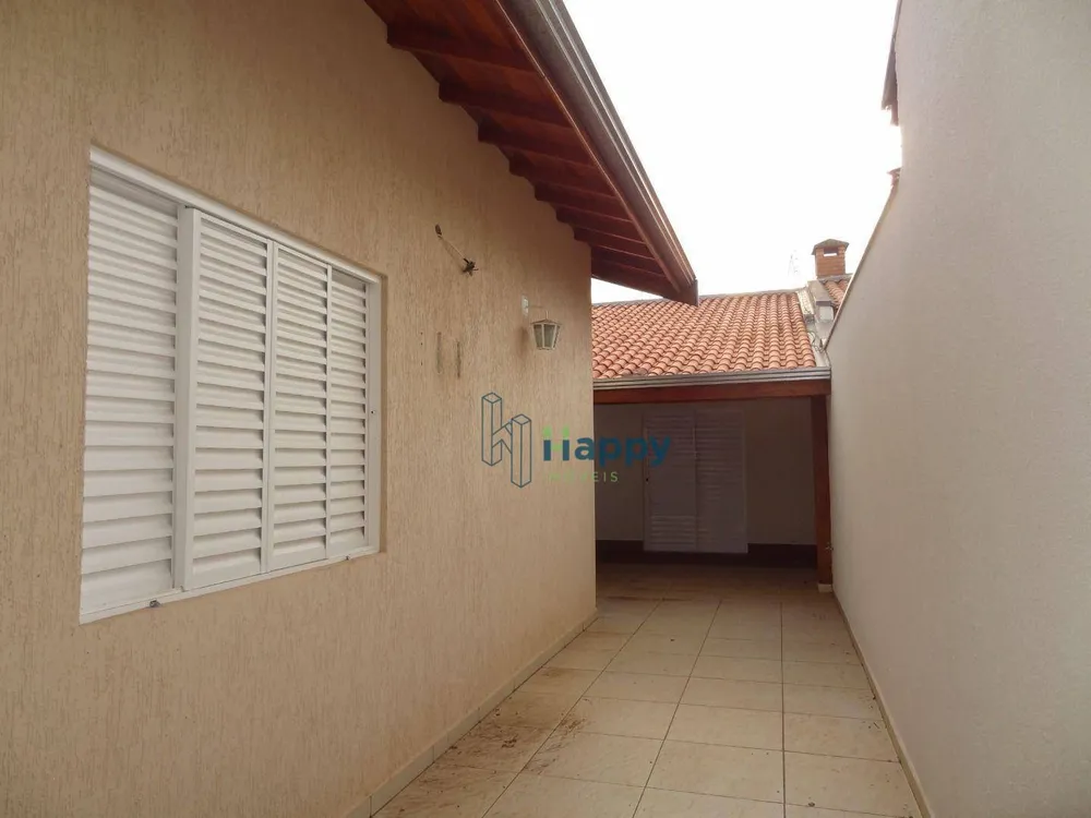 Casa, 3 quartos, 219 m² - Foto 1