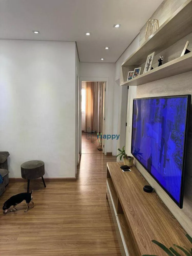 Apartamento à venda com 3 quartos, 76m² - Foto 2