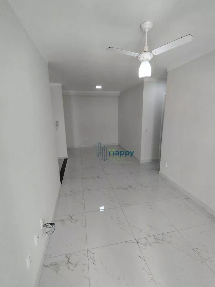 Apartamento para alugar com 2 quartos, 60m² - Foto 3