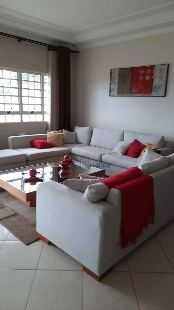 Casa, 3 quartos, 170 m² - Foto 2