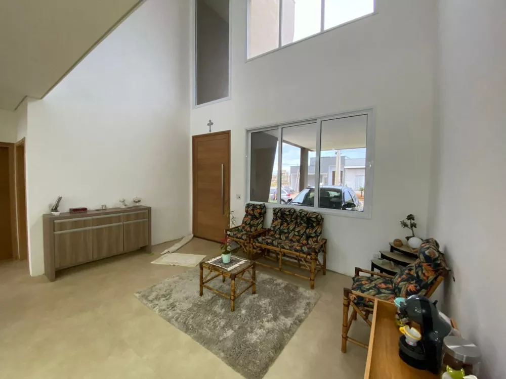 Casa à venda com 3 quartos, 195m² - Foto 8