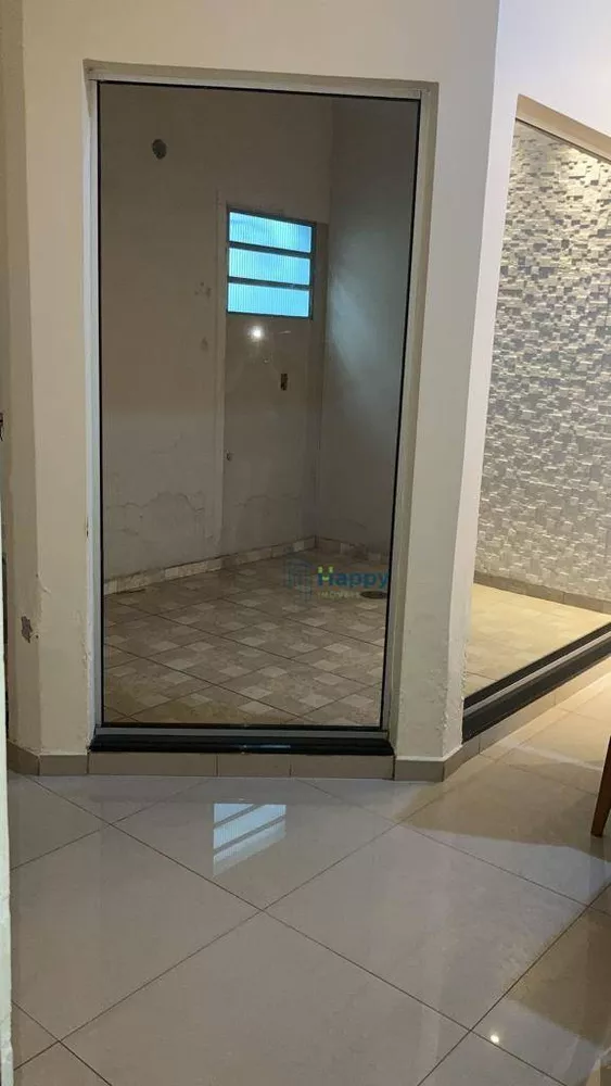 Casa à venda com 2 quartos, 122m² - Foto 7