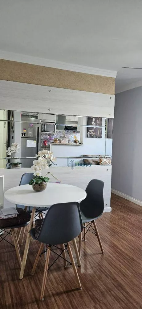 Apartamento à venda com 3 quartos, 60m² - Foto 1