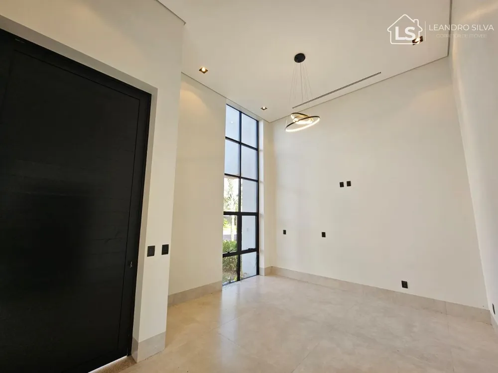 Casa, 1 quarto, 214 m² - Foto 1