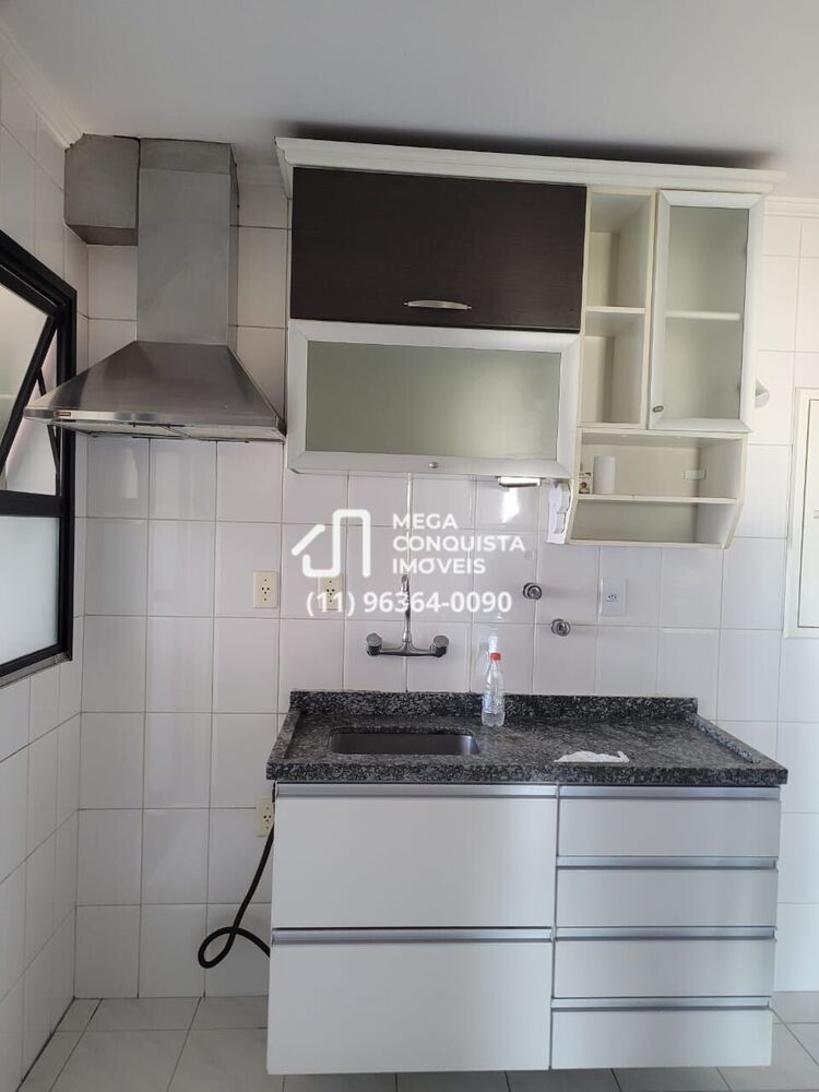 Apartamento para alugar com 4 quartos, 121m² - Foto 5