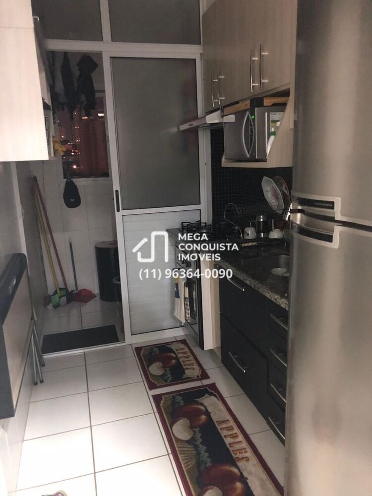 Apartamento à venda com 3 quartos, 63m² - Foto 4