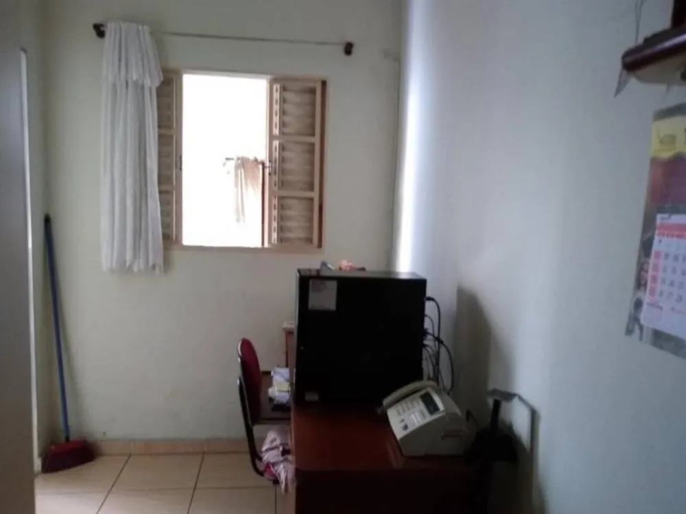 Casa, 3 quartos, 184 m² - Foto 4